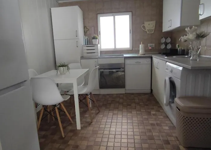 Villaconil Вілла *